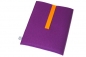 Preview: Filz-Tablethülle lila mit orangener Gummilasche für Tablets mit 10 bis 11 Zoll