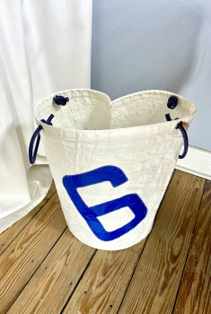 Segeltuch Wäschekorb mit Zahl 6 in blau