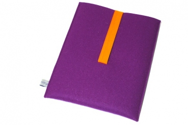 Filz-Tablethülle lila mit orangener Gummilasche für Tablets mit 10 bis 11 Zoll