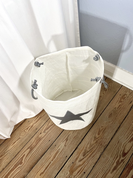 Segeltuch Wäschekorb mit Stern in grau