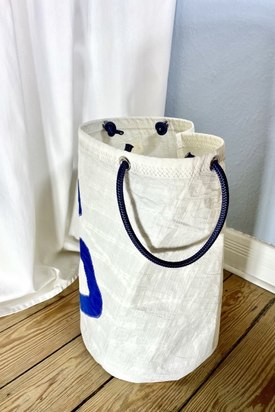 Segeltuch Wäschekorb mit Zahl 6 in blau