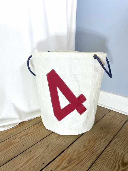 Segeltuch Wäschekorb mit Zahl 4 in rot