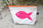 Segeltuchtasche mit pinkem Fisch